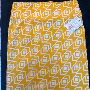 Lularoe Medium Cassie